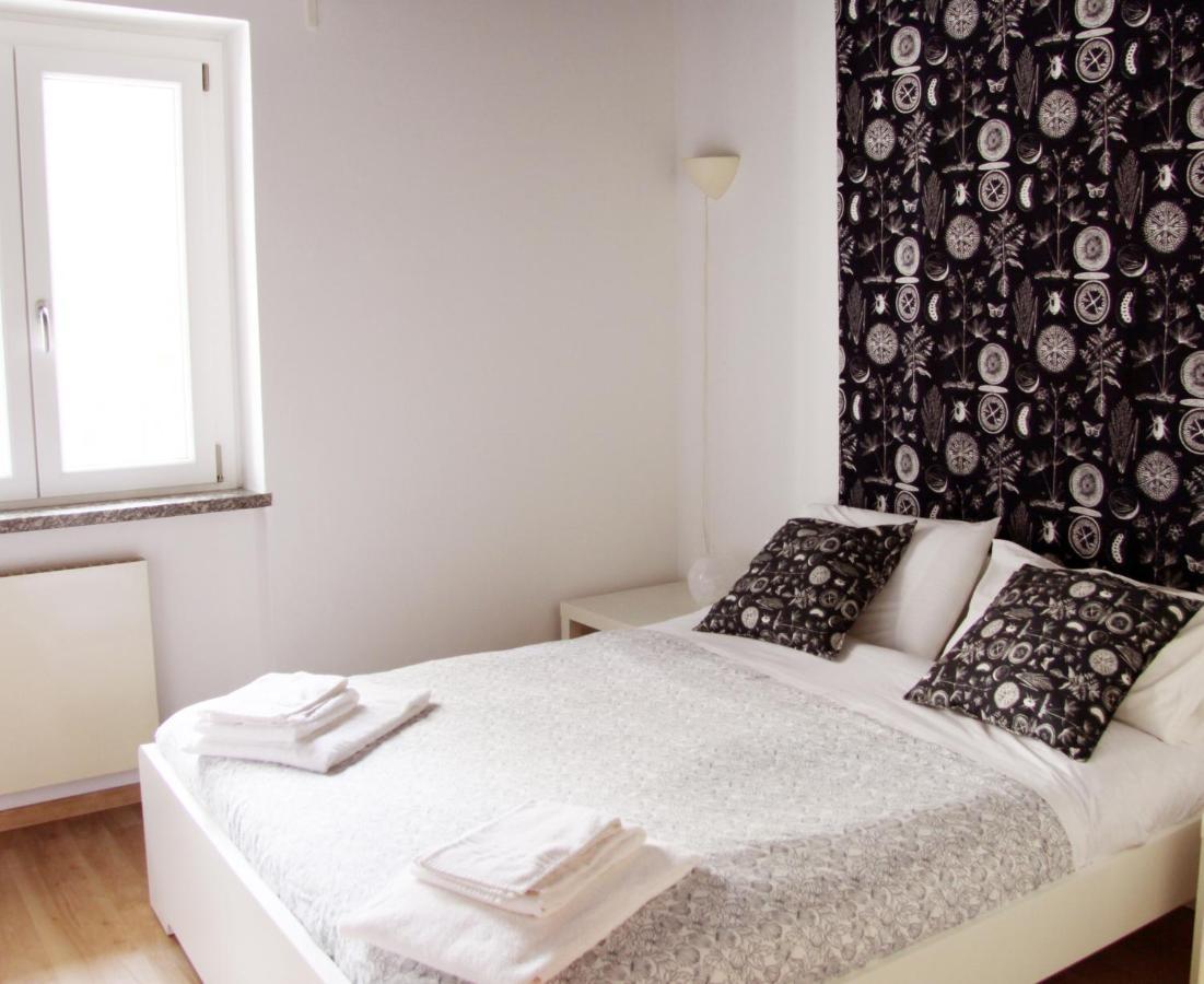 Appartement Casa Olivi à Civate Extérieur photo