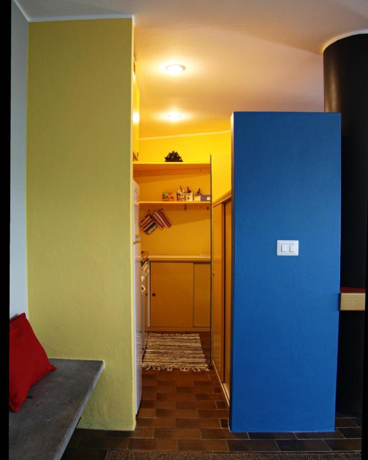 Appartement Casa Olivi à Civate Extérieur photo